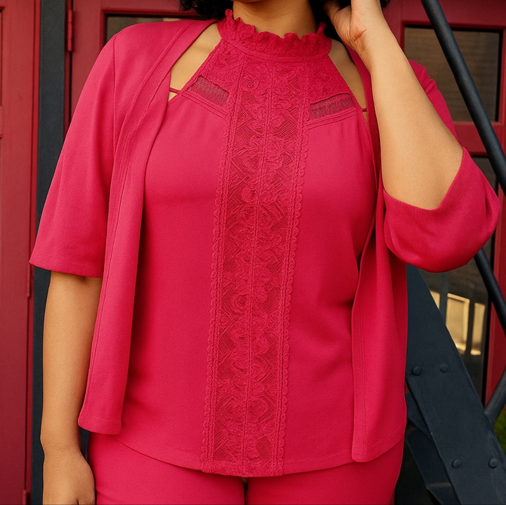New York & Co 7th Avenue Lace Halter Top Womens Size L Pink Back Tie Sleeveless